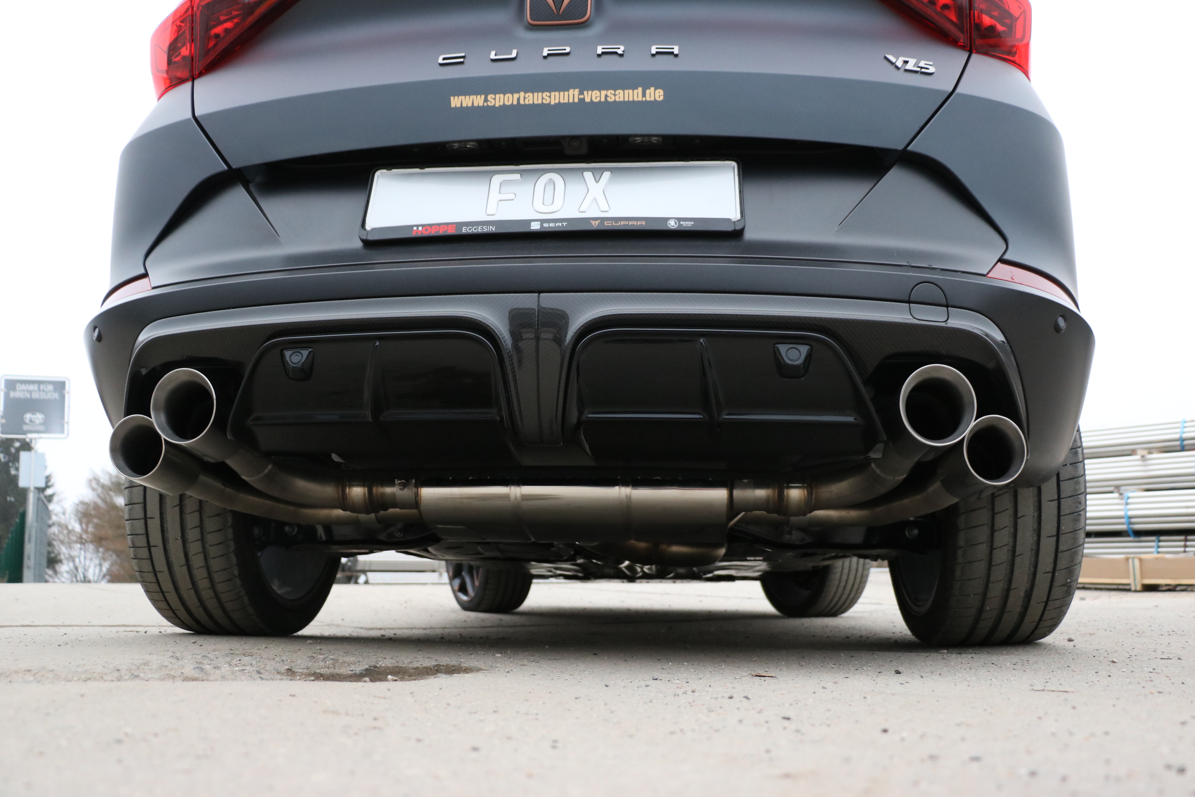 cu100005-294-p5DWXaRu2szW4Sc