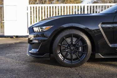 Ford-Mustang-GT350-Kotflugel