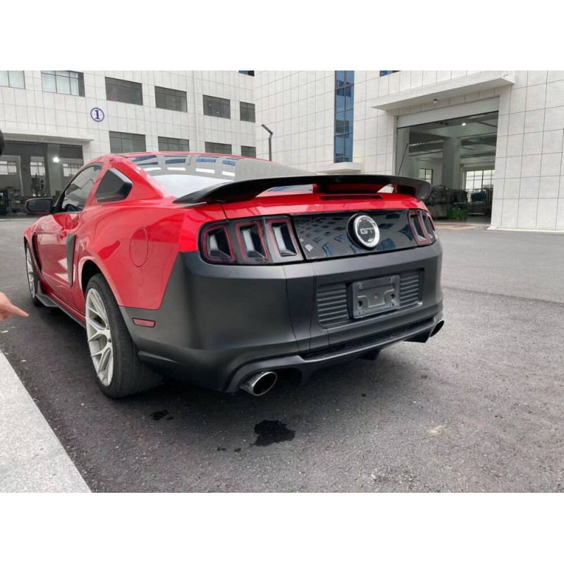rear-bumper-mustang-2013-2014-1