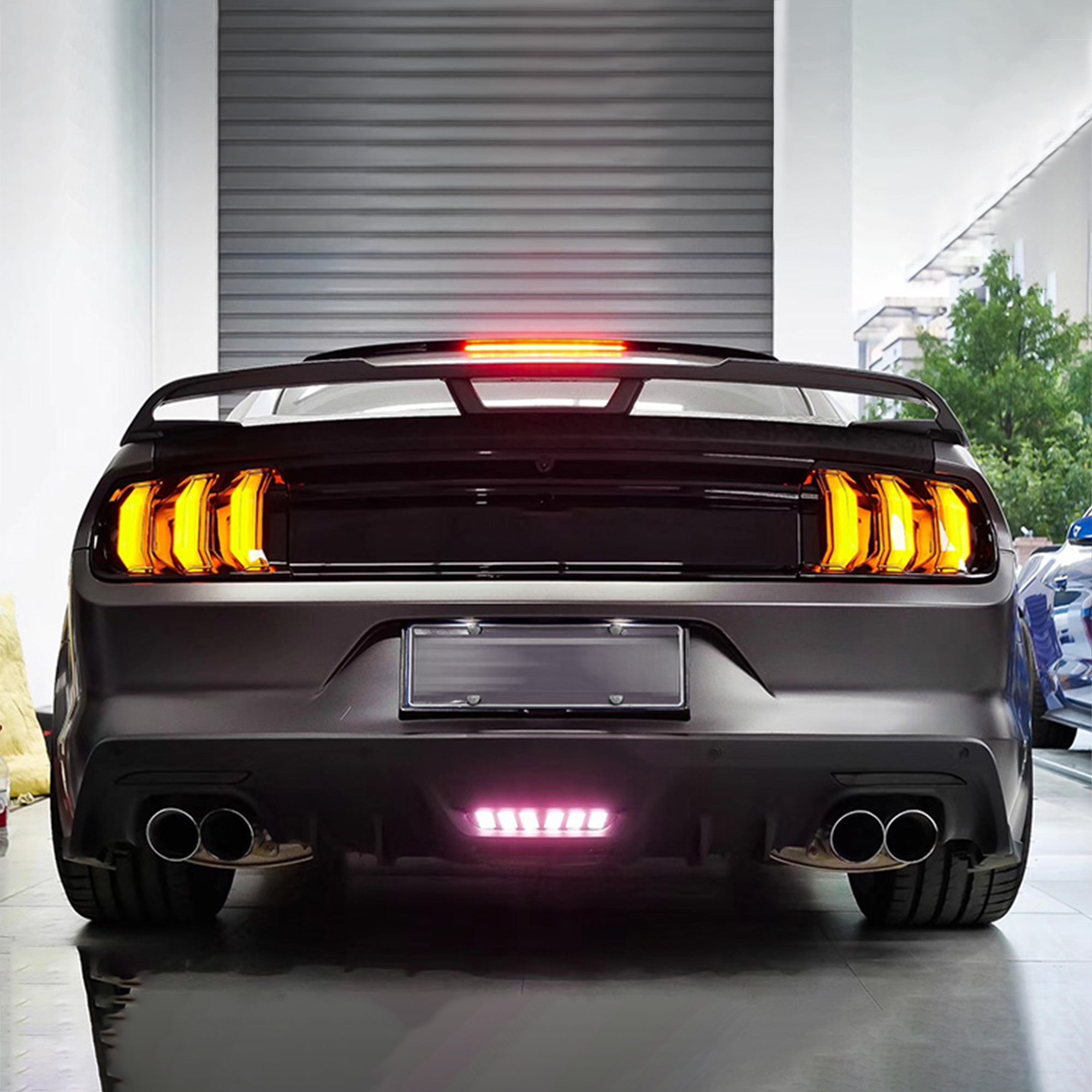 VLAND-TAILLIGHT-FOR-FORD-MUSTANG-YAB-XMT-2036-XMT-12